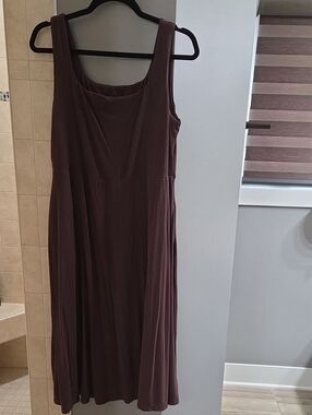 Ododos Women’s Sleeveless Brown Midi Dress